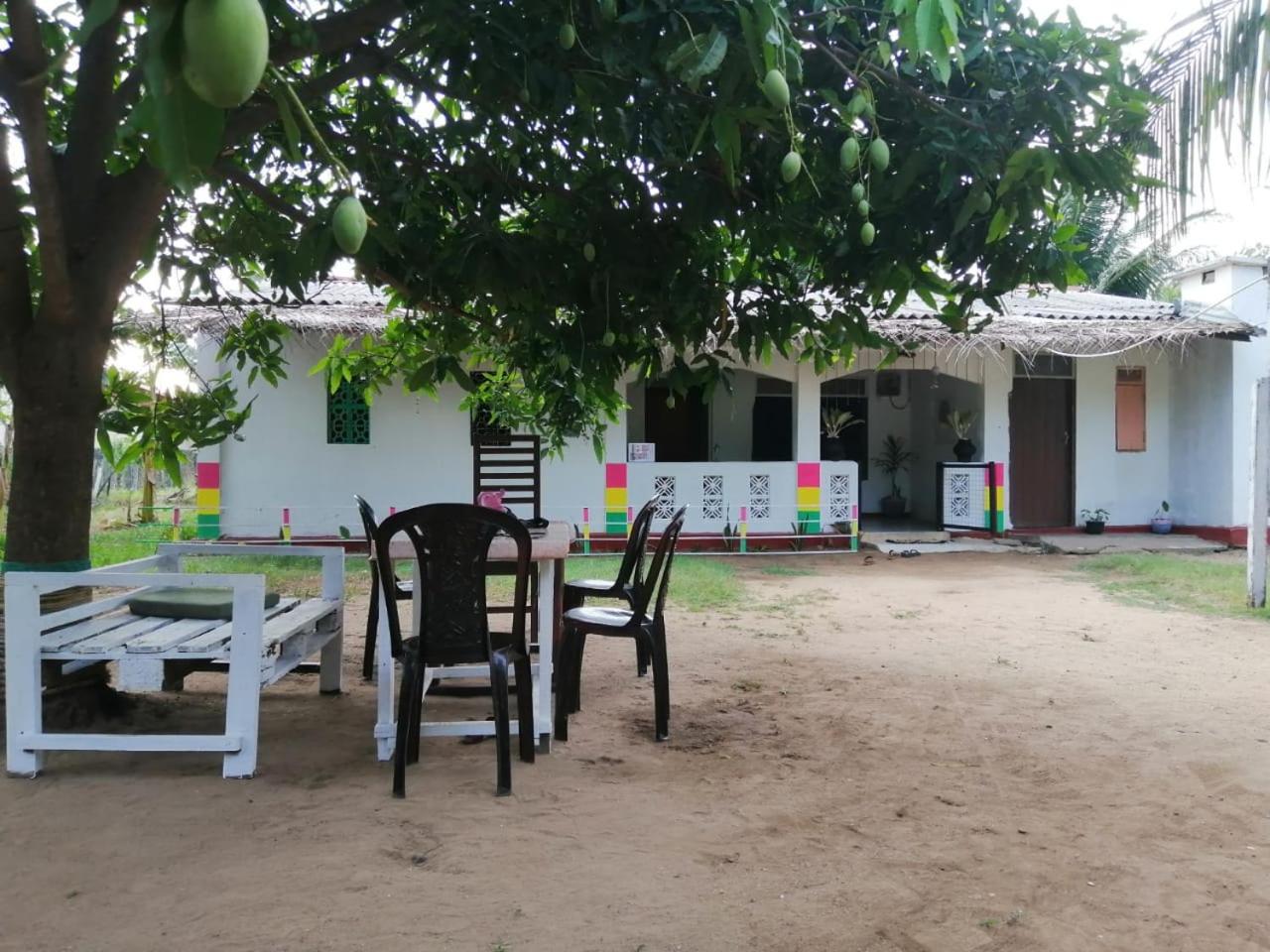 Nimal's White House Homestay Nilaveli