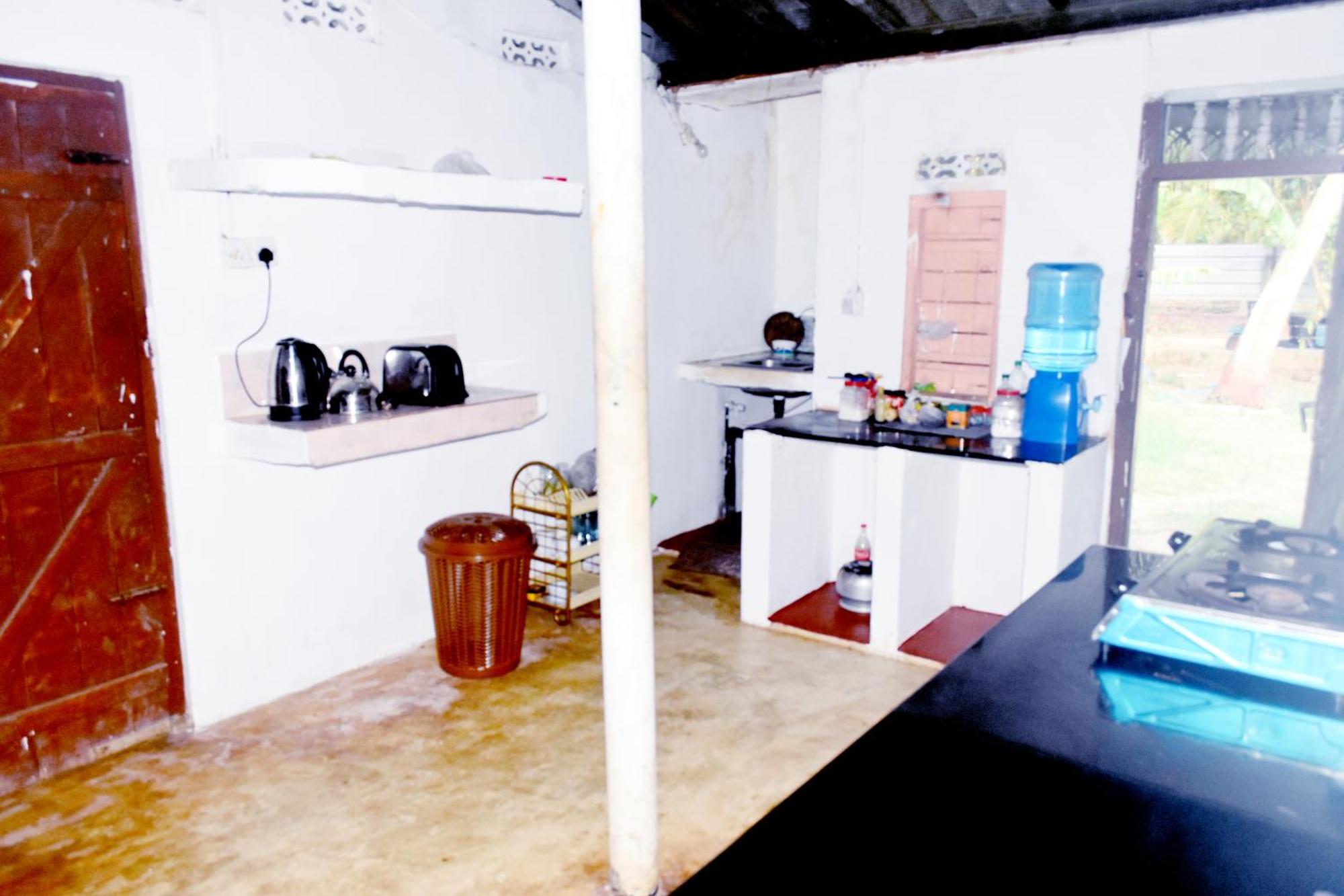 Nimal's White House Homestay *